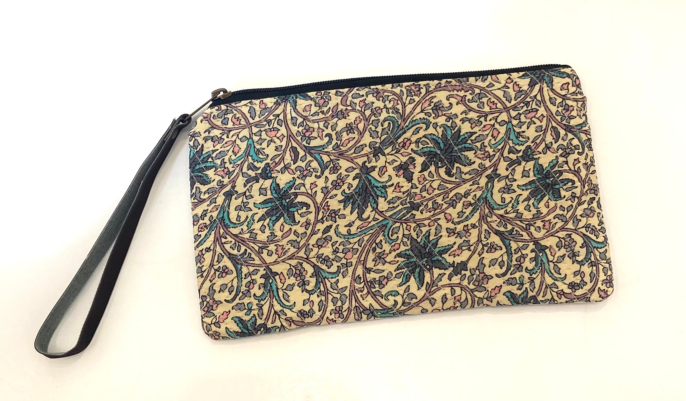 Cloth Wristlet